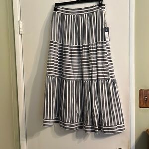 Brand new pull on maxi skirt.